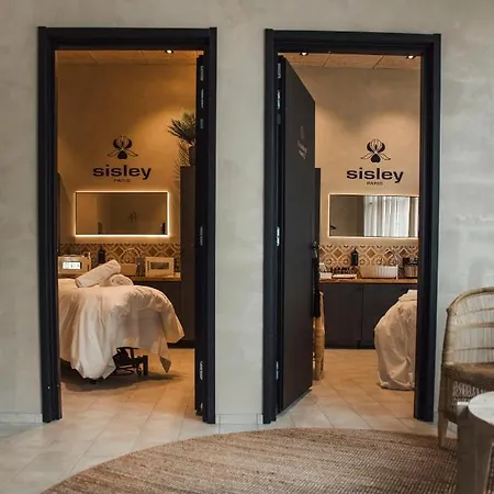 Θέρετρο Kuru *